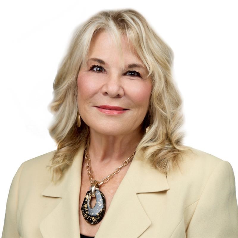Mari Baxter  Website Headshot